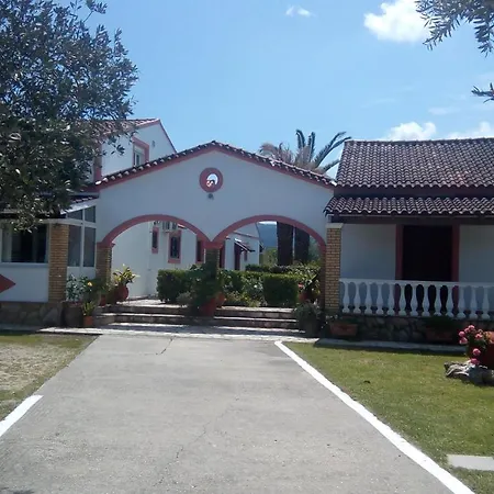 Yannis 1 * Roda (Corfu)